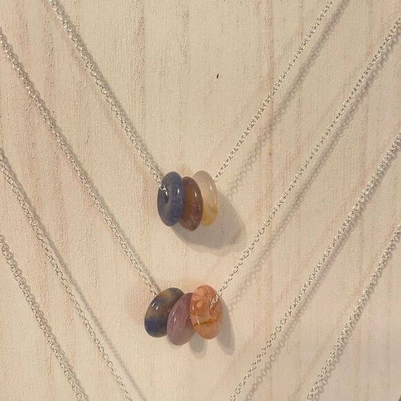 Sodalite flower agate amethyst sterling silver plated necklace donuts 18” lobste - Picture 1 of 14